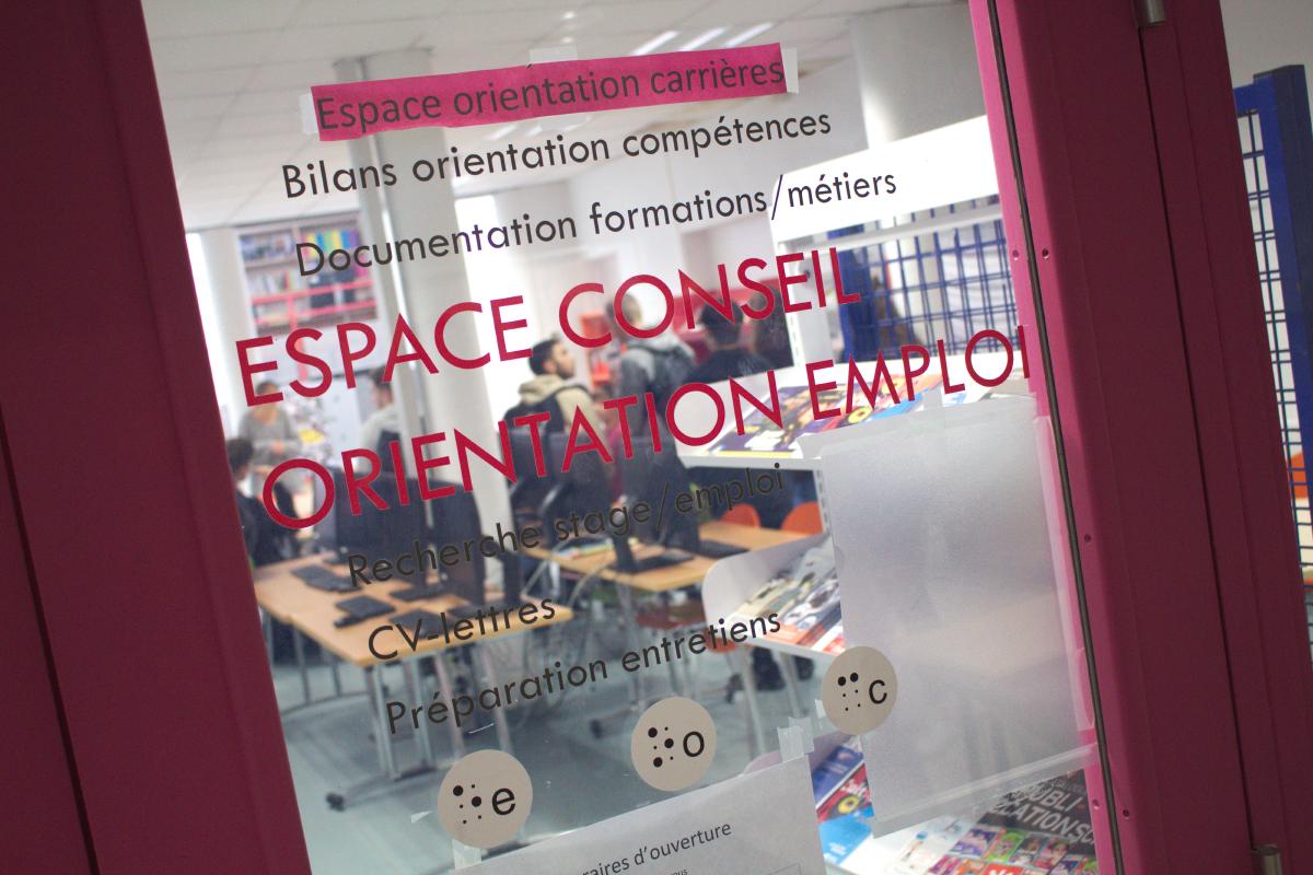 L’Espace Orientation Carrières, au bâtiment A22 de l’Université de Bordeaux.